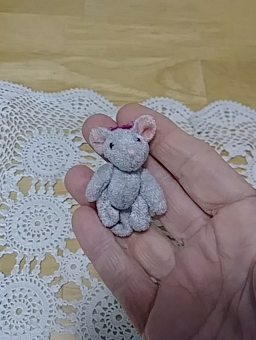 Vintage American Greetings teeny mouse in grey and pink